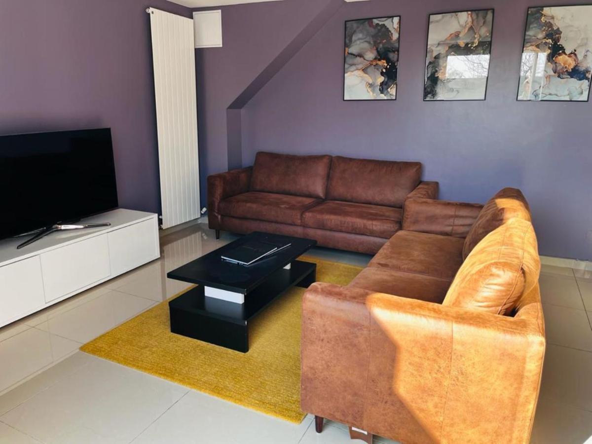 100M2 2 Chambres 8 Personnes - Grand Parking Et Terrasse Privee - Proche Cdg-Parc Expositions-Paris-Asterix-Disney ヴィルパント エクステリア 写真